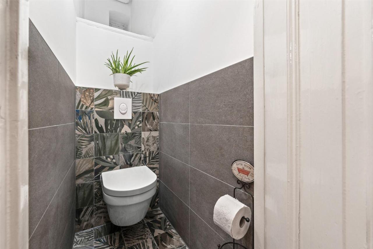Holiday 33 Apartment K Next To Alexanderplatz برلين المظهر الخارجي الصورة